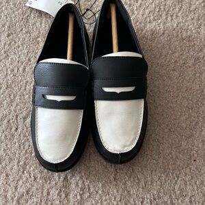 H&M Boys Black and White Men’s Penny Loafers